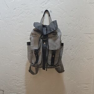 Expressions Chic Black and White Tote